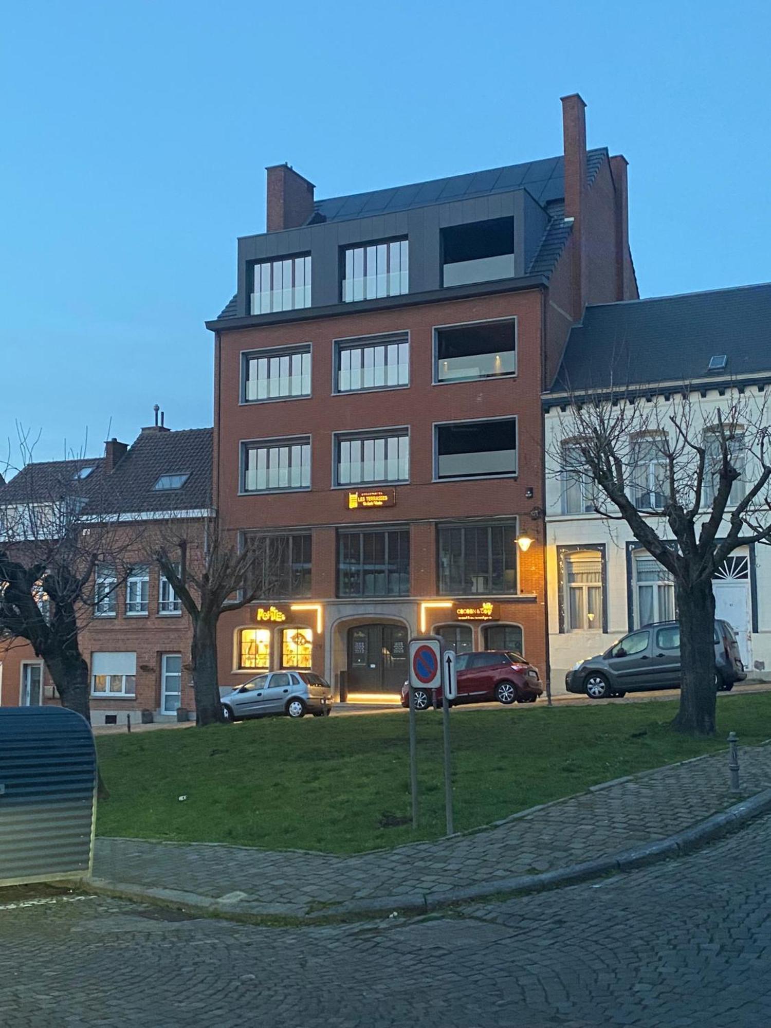 Les Terrasses De Sainte Waudru Aparthotel Mons Exterior photo